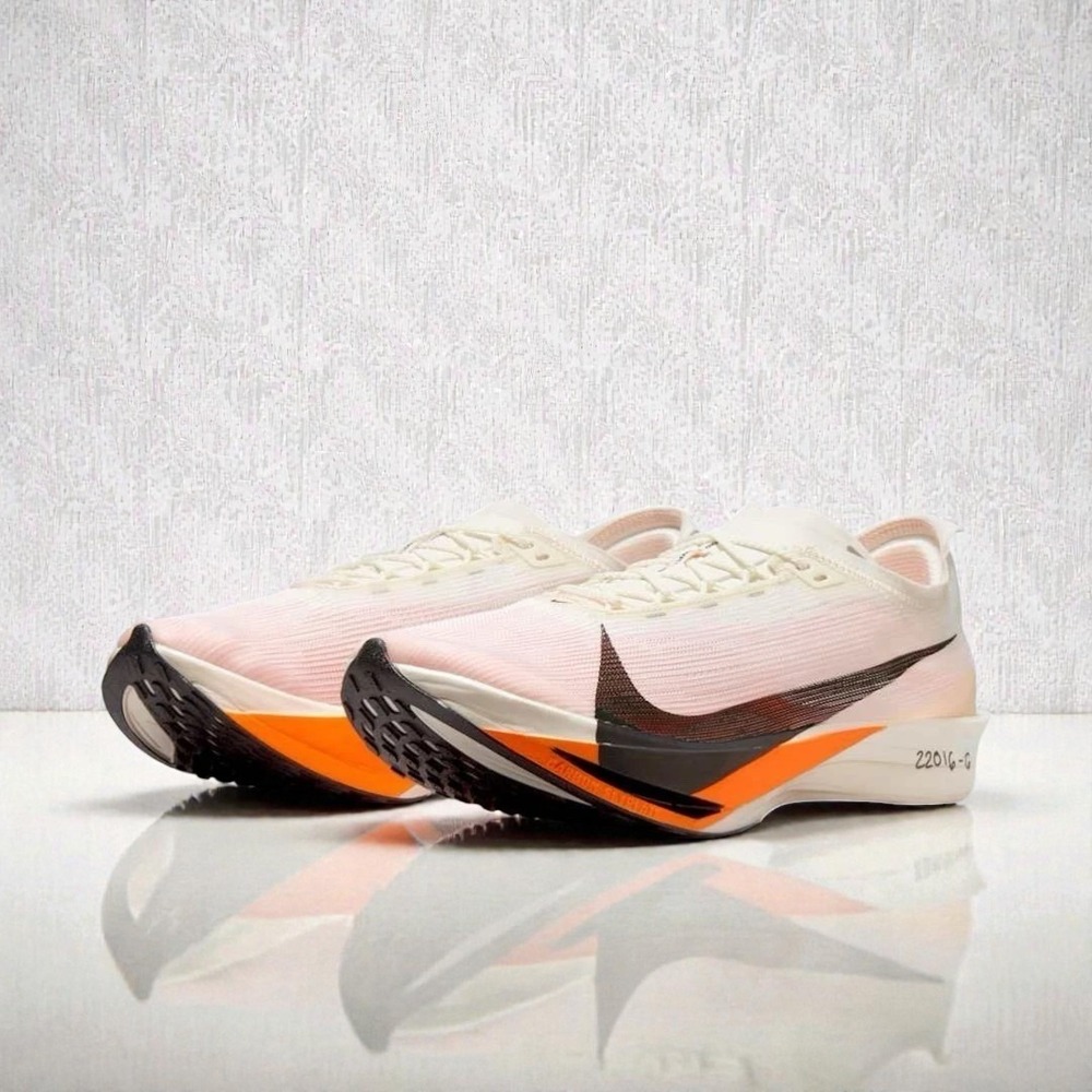 Nike ZoomX Streakfly 2 Proto Men's 12.5 Sail‎ Orange HF6417-100 Racing Shoe